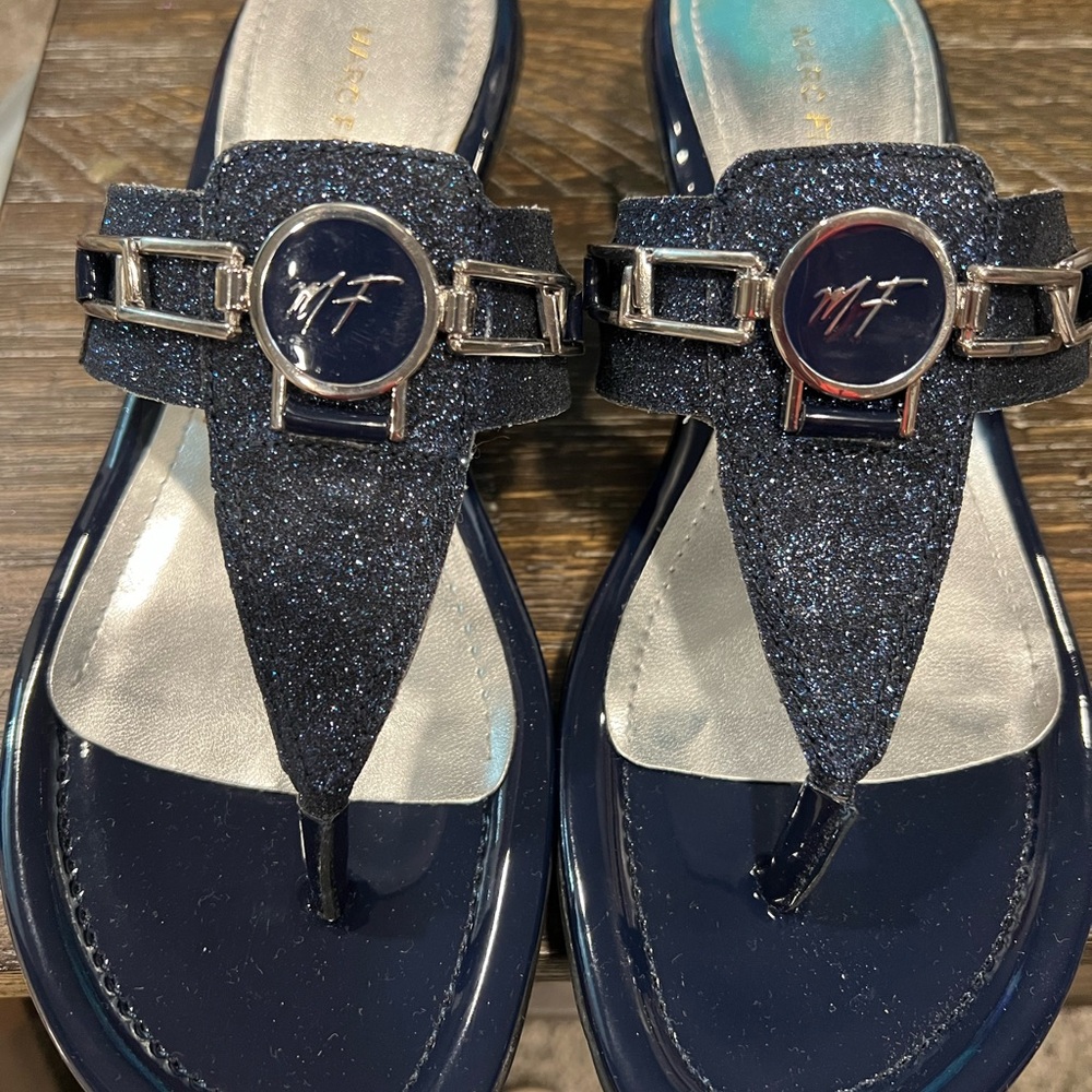 Marc Fisher Navy Glitter Sandals Jv